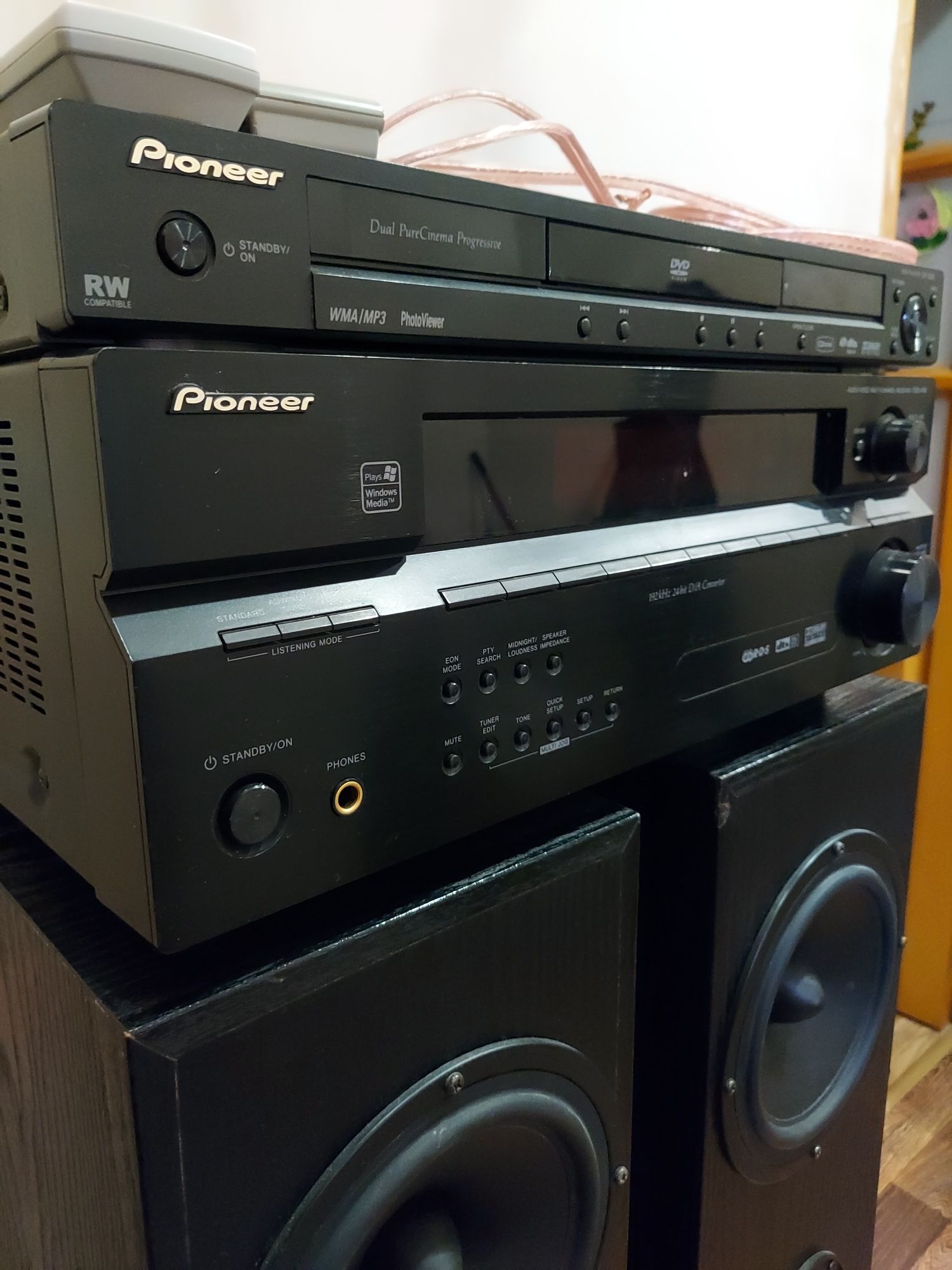 Аудиосистема. Колонки, усилитель и DVD проигрыватель PIONEER