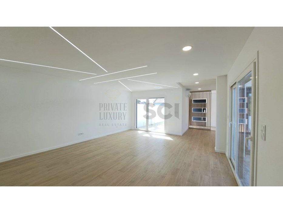 Moradia T4 Quinta Anjo Térrea Independente com Garagem