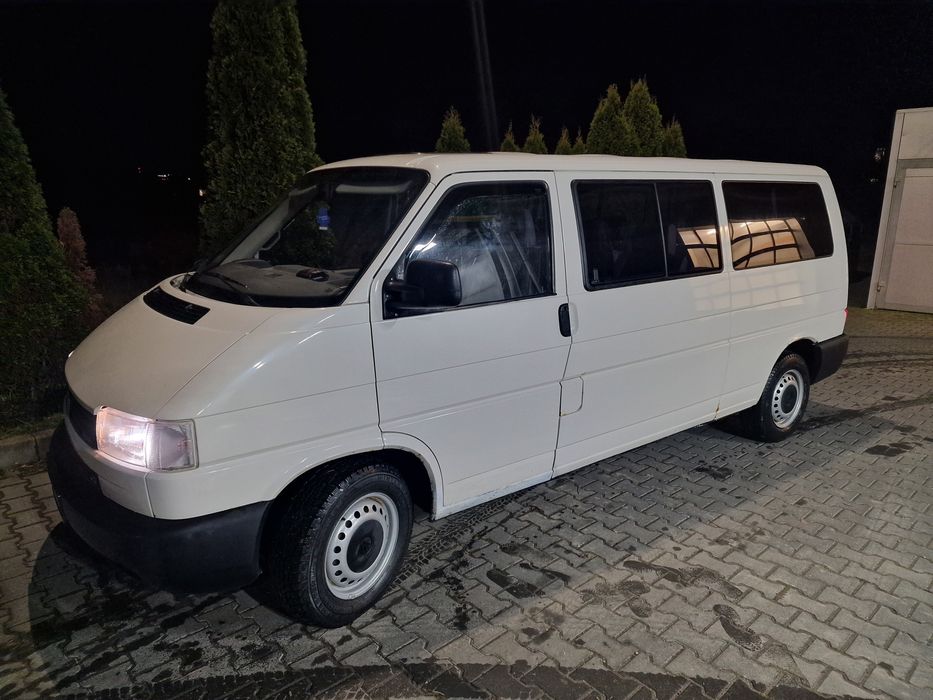 Wynajem busa z kierowcą