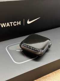 Apple Watch Series 6 44 Nike