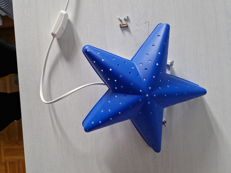 Lampka ścienna gwiazdka ikea