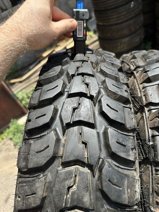 Шины БУ 195 80 R 15 Kumho Roadventure MT пара грязевая