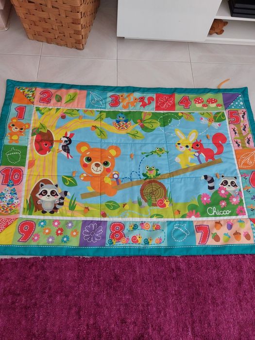 Tapete chicco       .