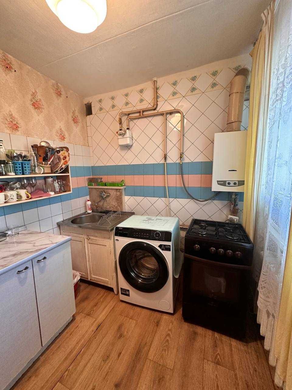 Продам бюджетную 2х комнатную квартиру Правый Берег