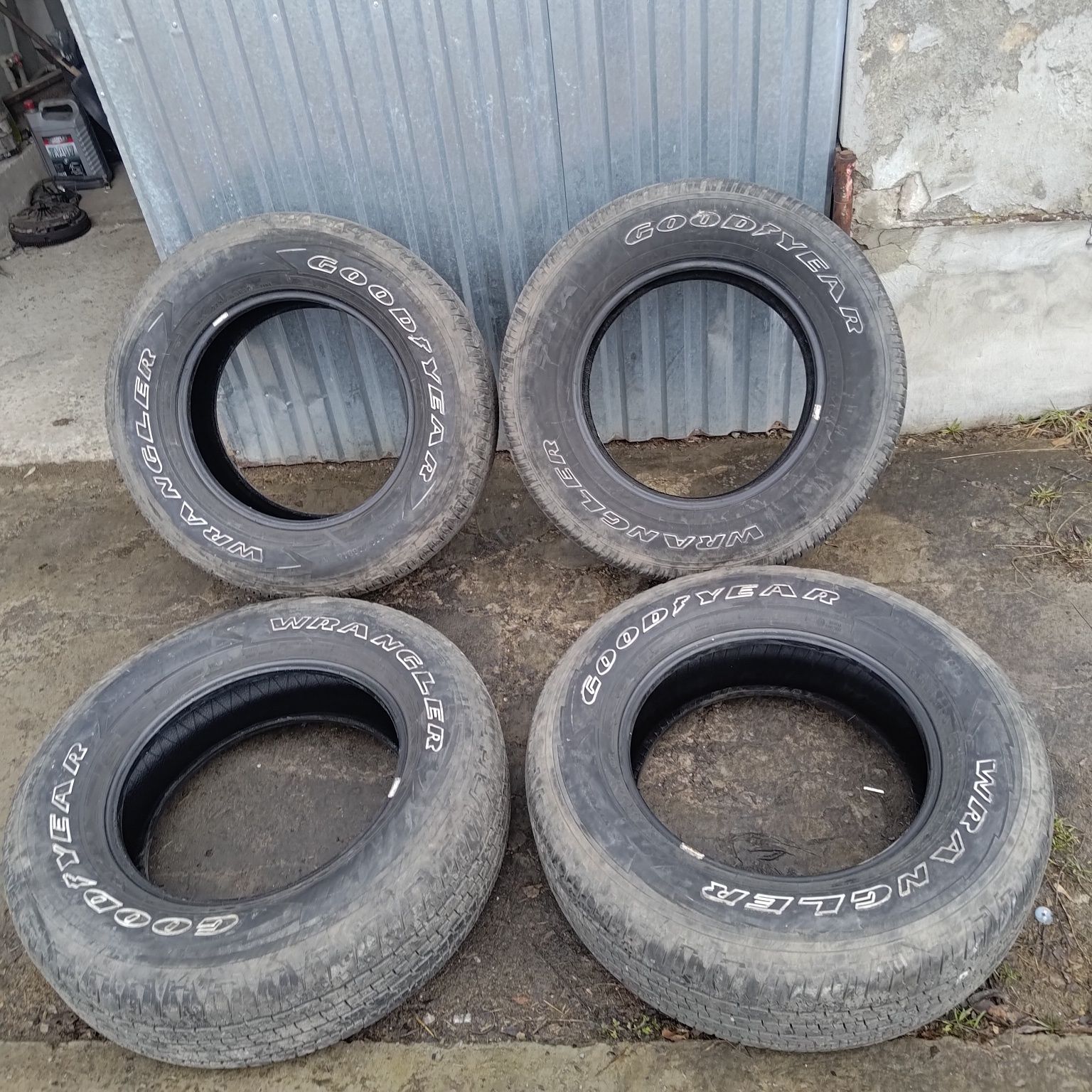 Резина колеса шини 275/65/r18 goodyear