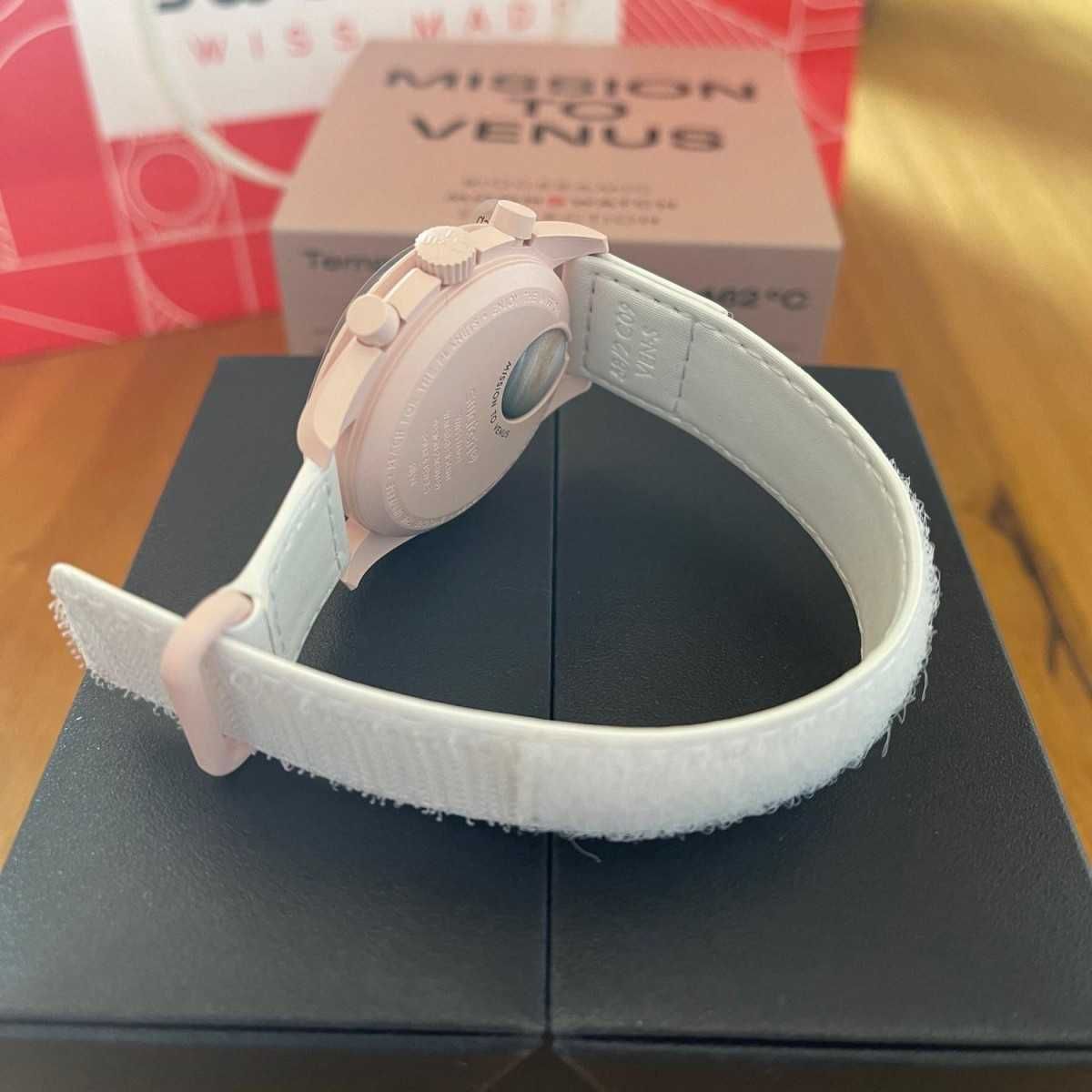 Omega x Swatch SO33P100: Wenus w Limitowanej Bioceramice