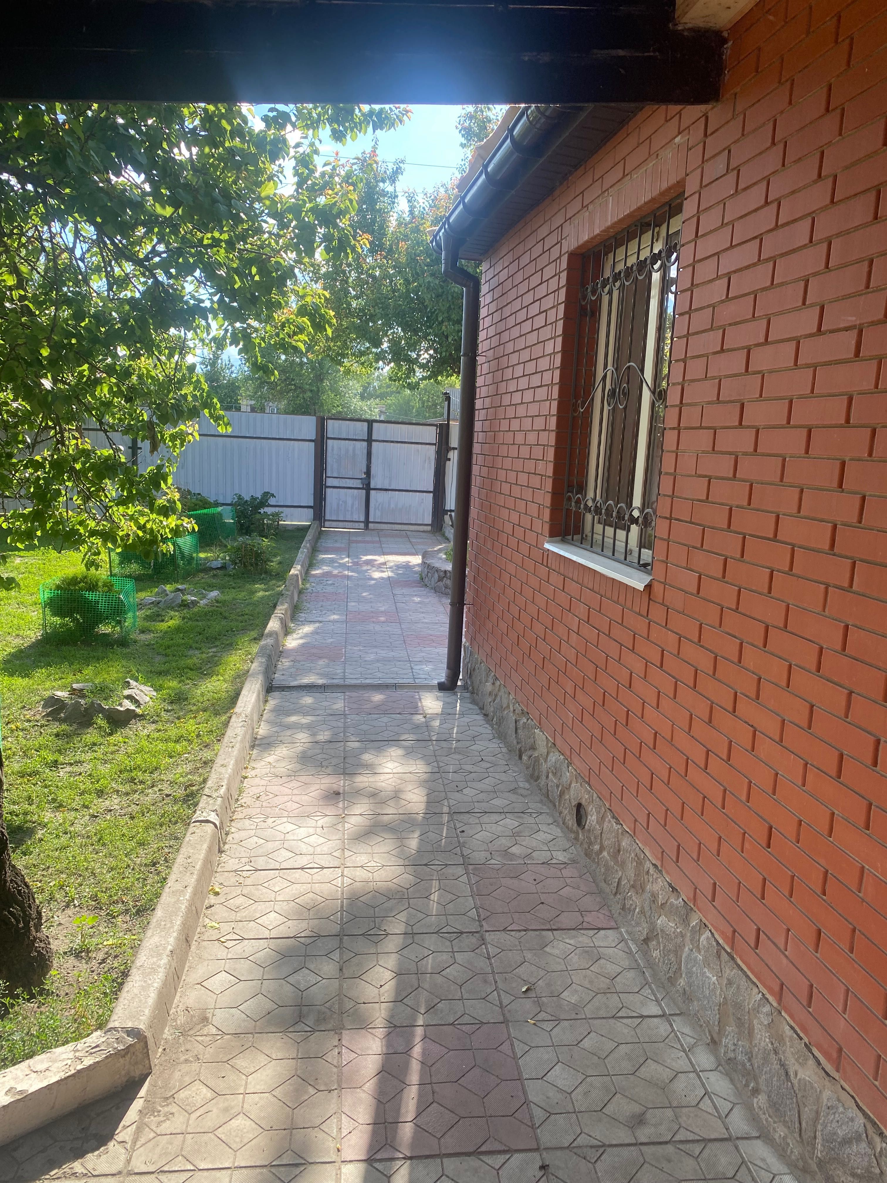 Будинок зі зручностями м. Ромни (район Засулля)