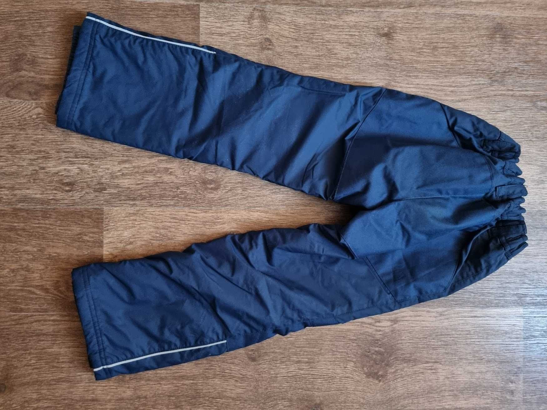 Продам штаны зимние Outventure 122 рост -зима-Б/У