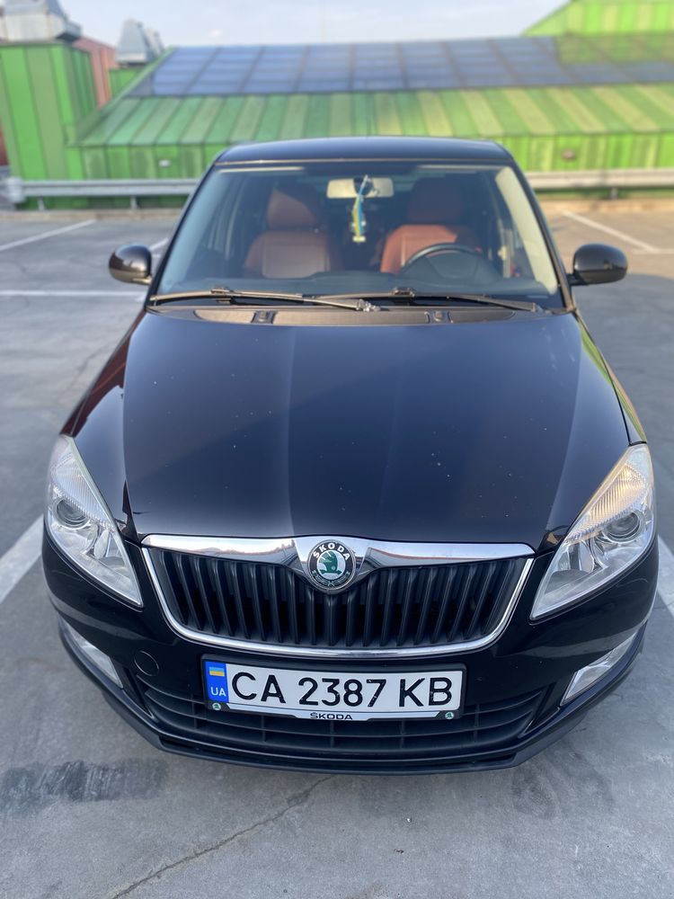 Skoda fabia 2010рік.