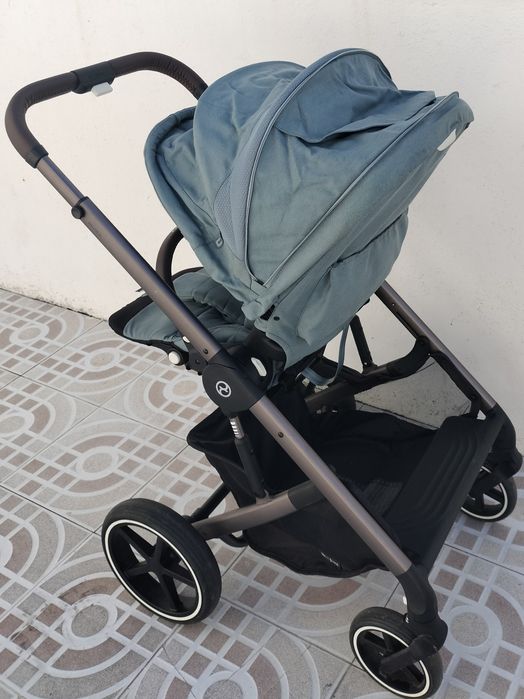 Carrinho passeio bebé