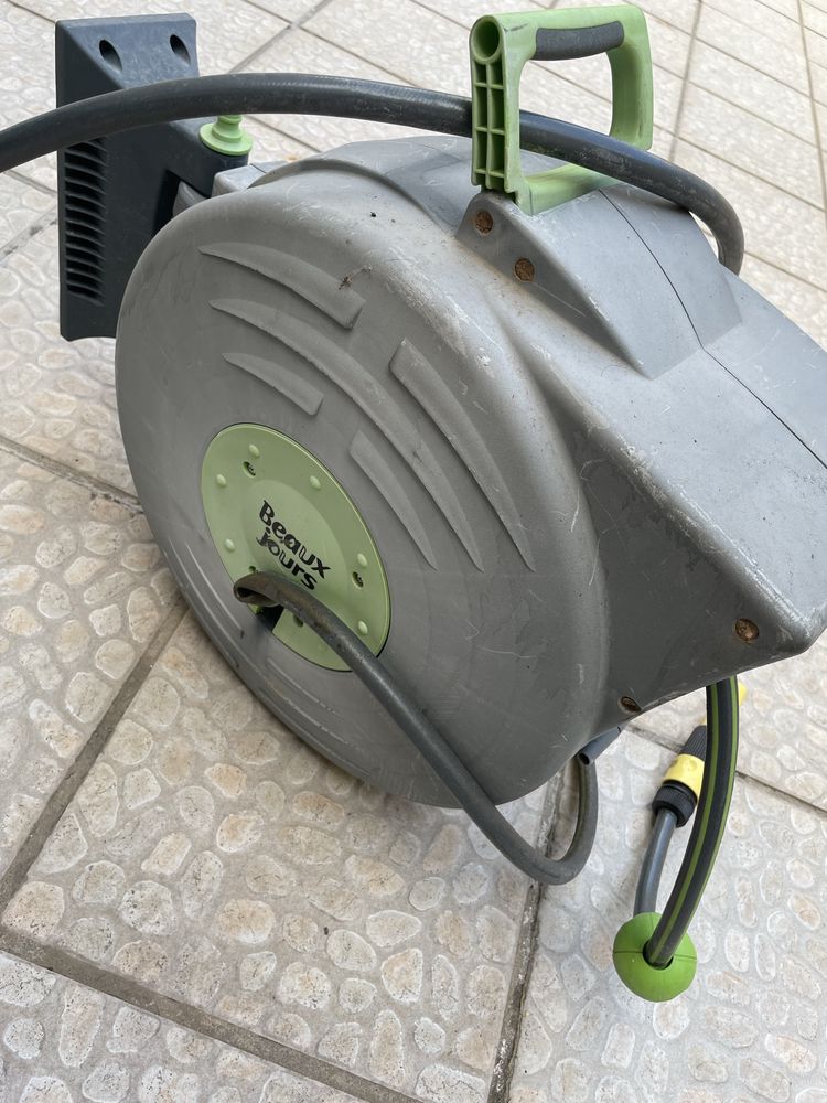 Mangueira com enrolador
