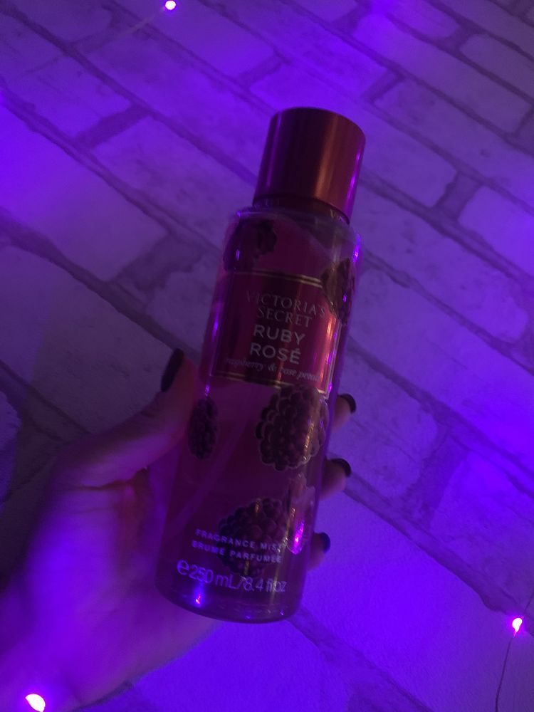 Парфюмированный мист для тела victoria’s secret "ruby rosé"