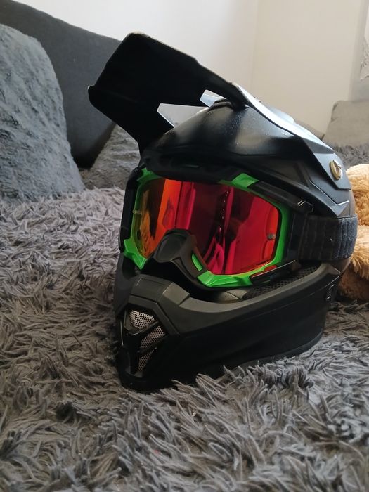 Kask crossowy MTR z goglami