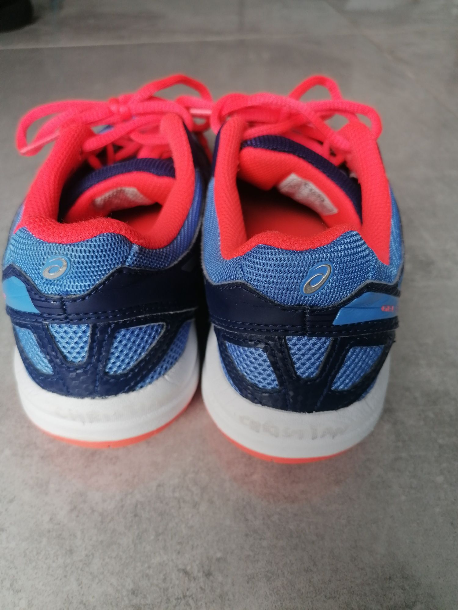 Buty sportowe Asics