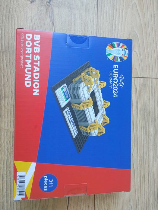 Limitowany Stadion Borusia BVB Dortmund nowy - jak Lego