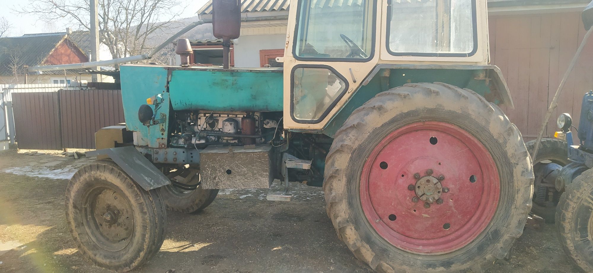 Продам трактор     Т-40 АМ/ ЮМЗ-6КЛ/Екскаватор .