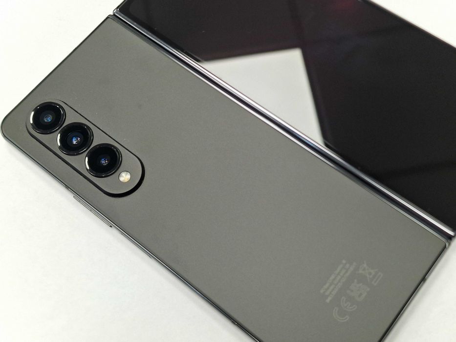 Samsung Galaxy Z Fold4 5G/ 12GB/ 512GB/ Phantom Black/ Grade B + ładow