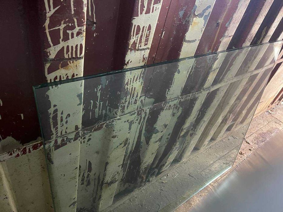 Пуленепробиваемое стекло бронестекло, бронированное стекло