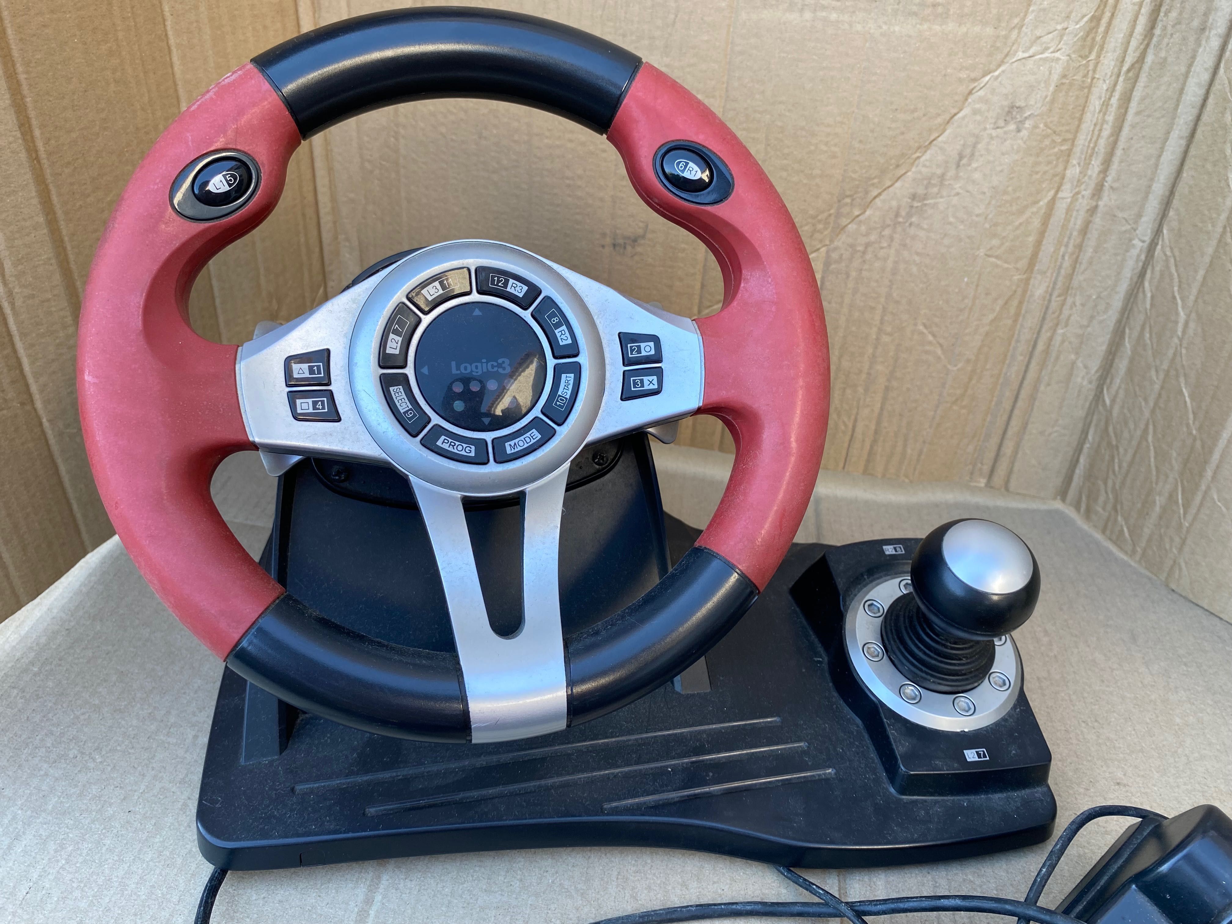 volante e pedais da Logic3 para pc e ps2