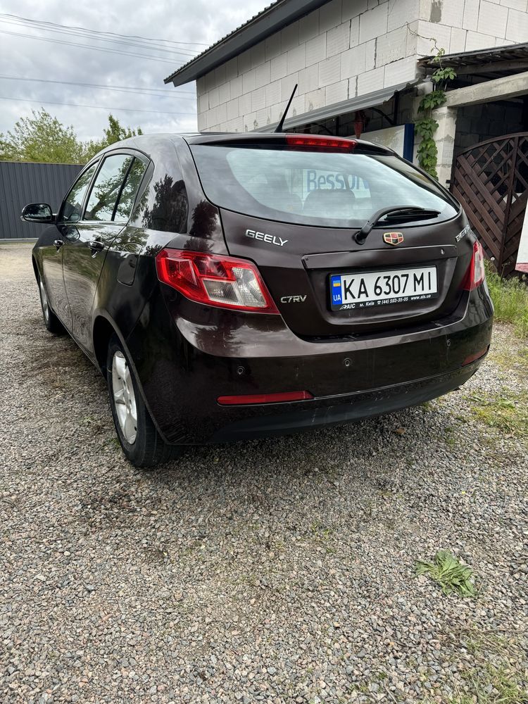 Geely Emgrand EC7RV