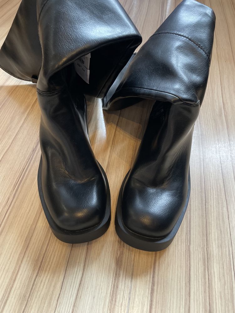 Kozaki za kolano ZARA / nowe z metką / 38, ale dobre na 39 !