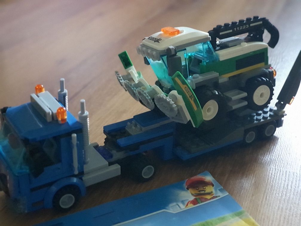 Klocki cities jak lego laweta i kombajn