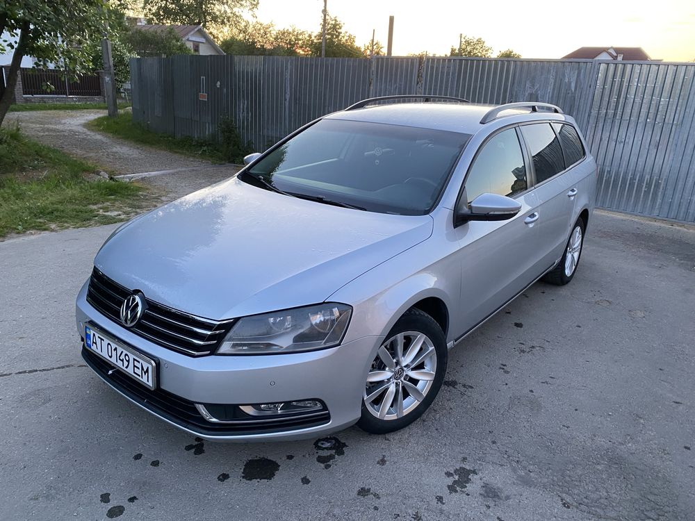 Продам VOLKSWAGEN Pasat b7 2012