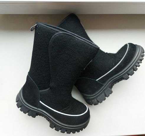 Чоботи черевики ботинки зимові чорні reima 26 розмір