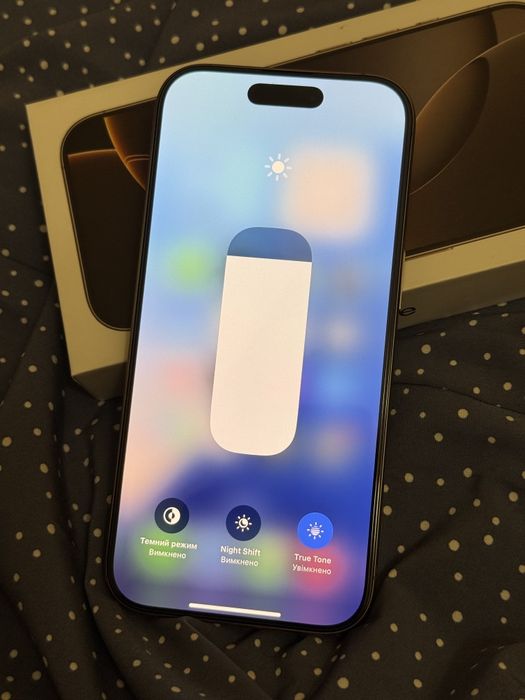 Iphone 16 pro desert titanium 256 gb