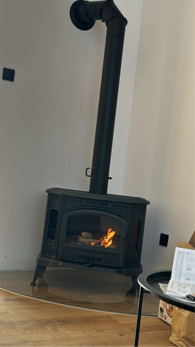 Kominek - koza piec zeliwny wolnostojacy