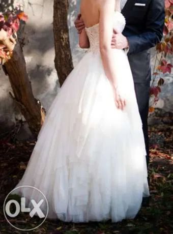 Piękna suknia ślubna Justin Alexander Ivory - rozmiar około 36.