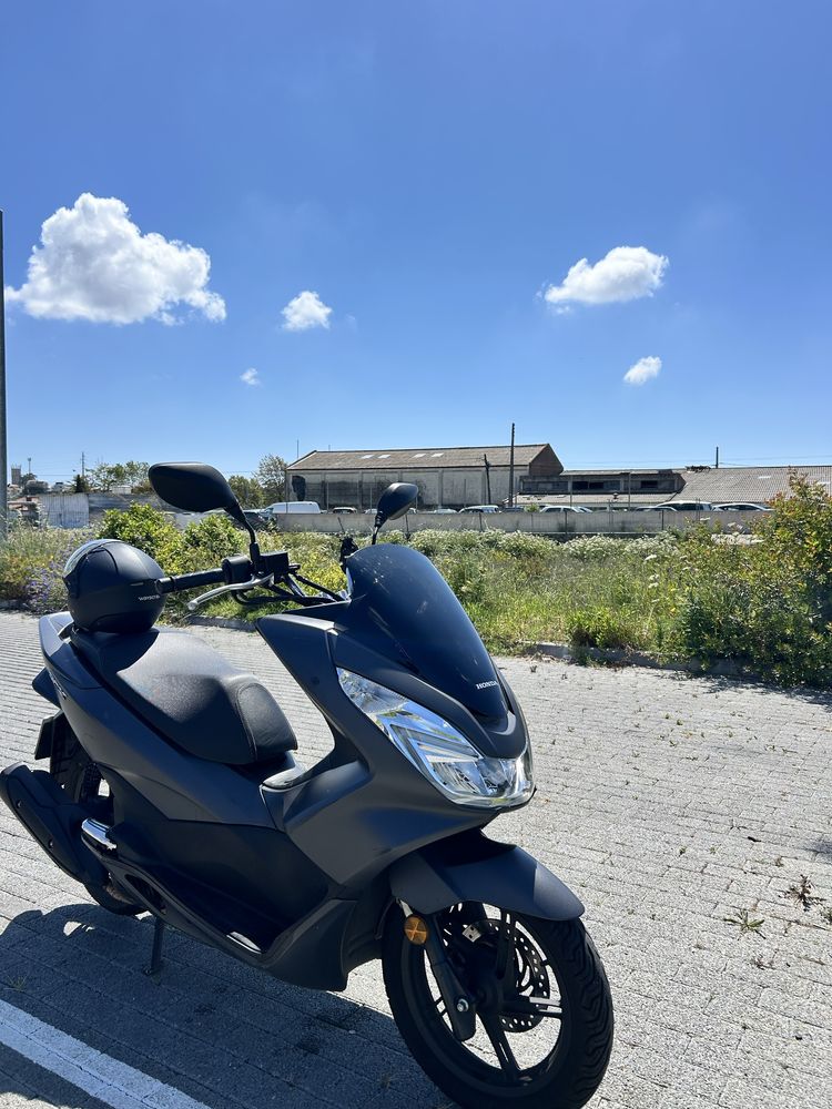 Mota PCX 2016 - Com revisoes na Honda
