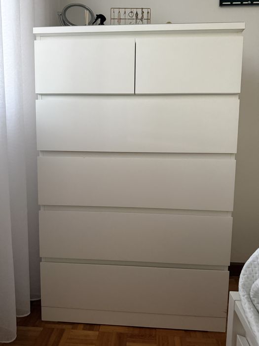 Cómoda branca Ikea Malm
