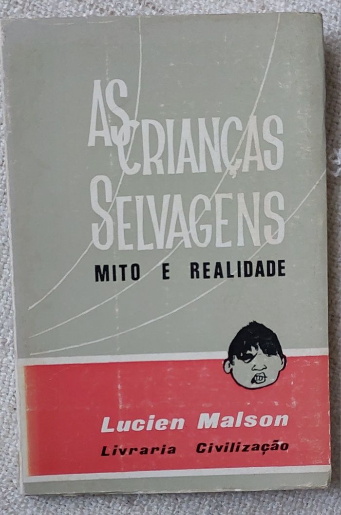 Livros antigos com mais de 40 anos