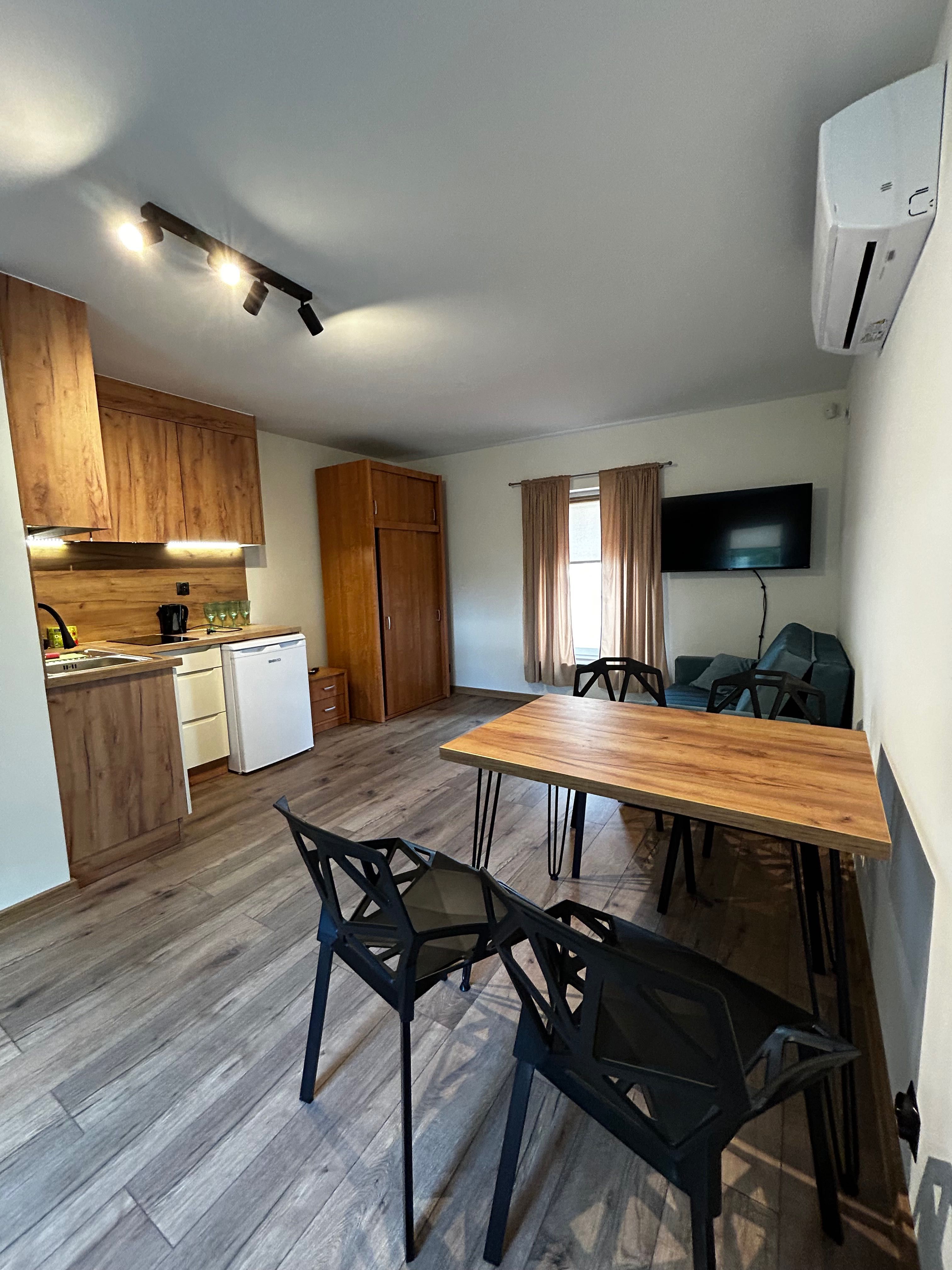 Pokoje studio/Apartament nad morzem Sianożęty (Ustronie Morskie 2 km)