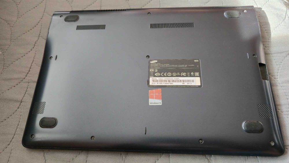 Laptop Samsung NP905S3G