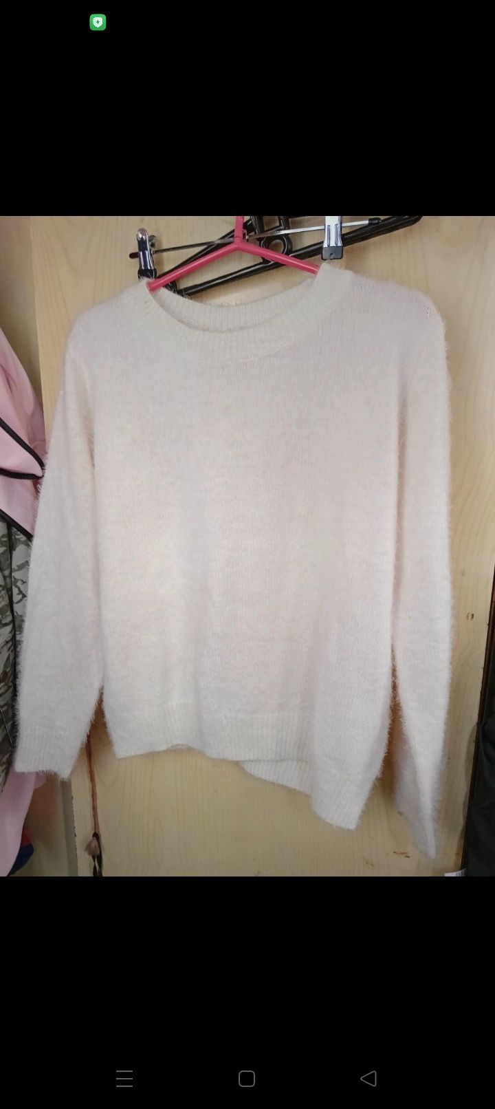 Sweter a'la alpaka, piękny tył