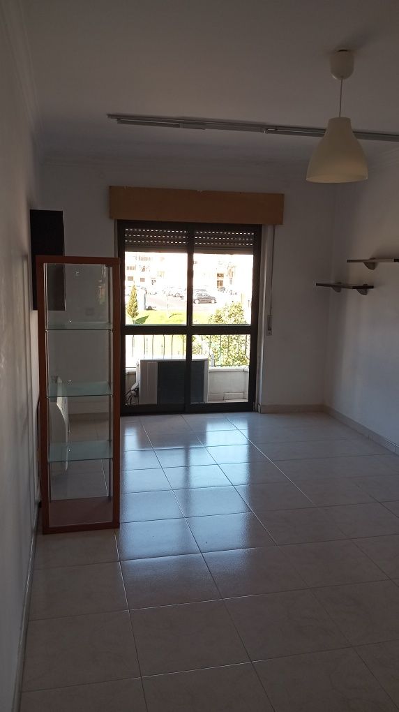 Apartamento T2 Casal do Cotão