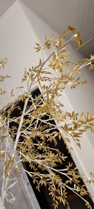 Arvore Natal LED Branca Dourada 220cm