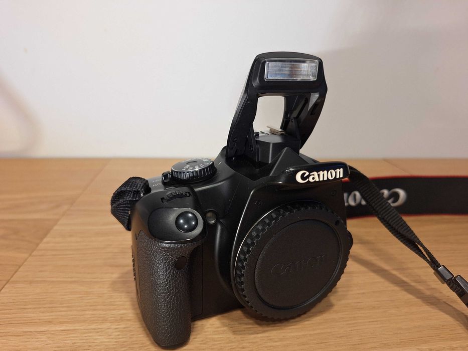 Canon 450D EOS body