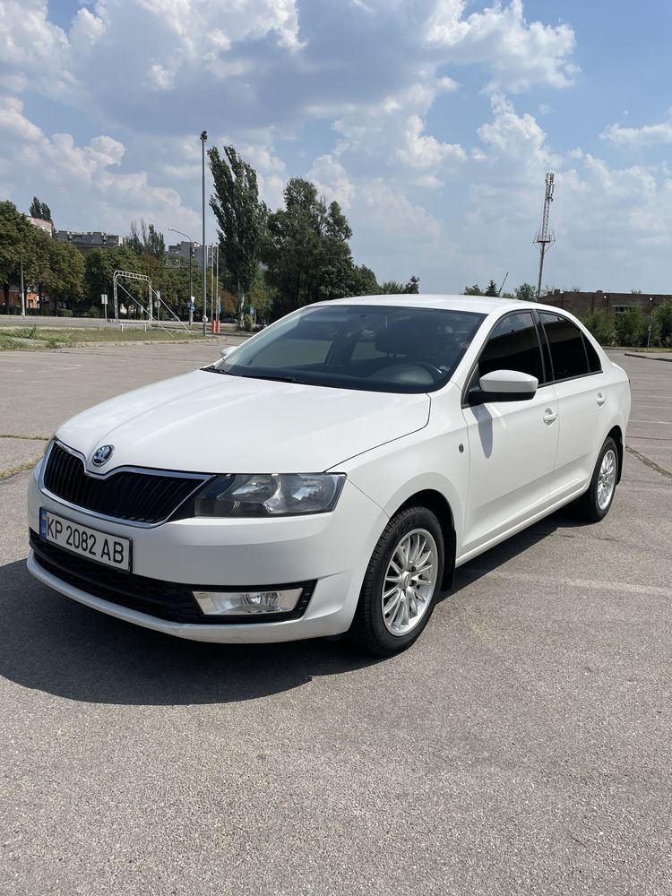 Skoda rapid 2013
