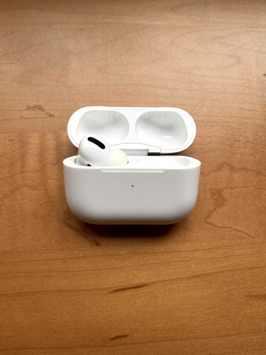 Caixa de carregamento original Apple AirPods Pro (1.ª geração)