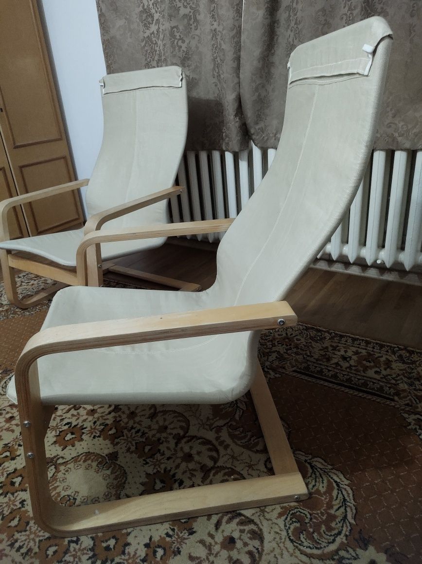 Dwa fotele komplet drewno wygodne ecru