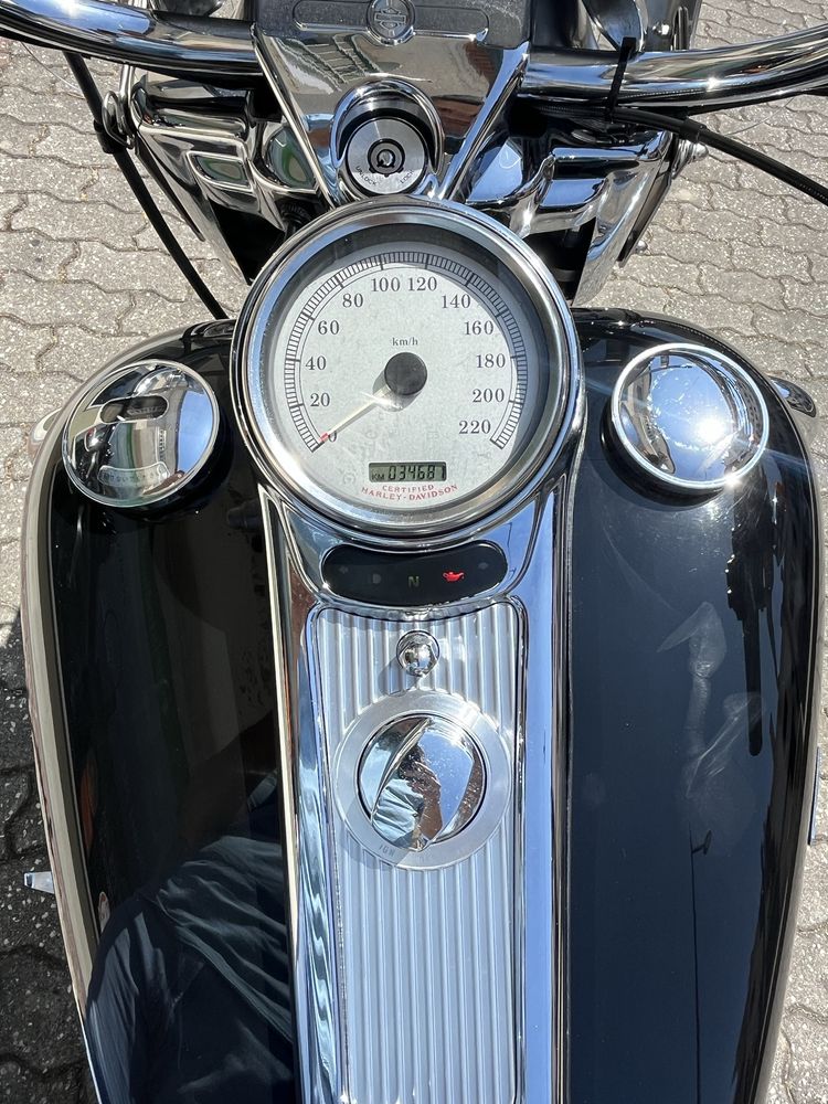 Harley Davidson Road King Custom