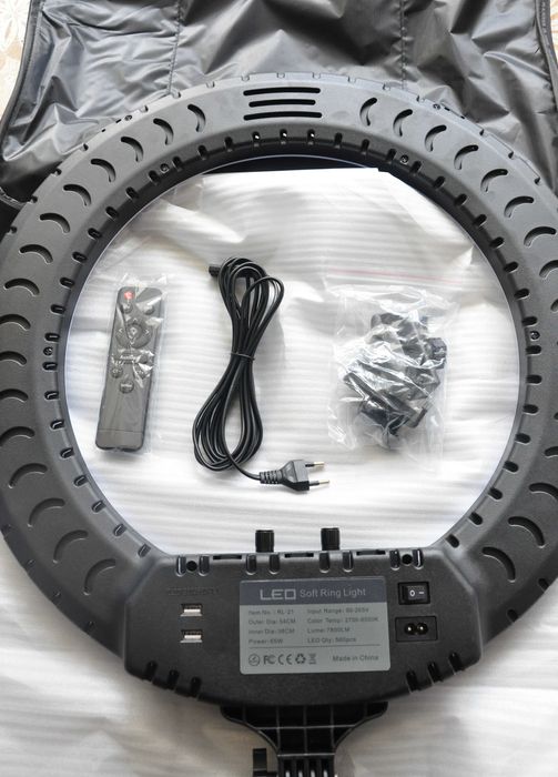 Мощная лед лампа кольцевая лампа блогера штатив кільцева лампа 54см
