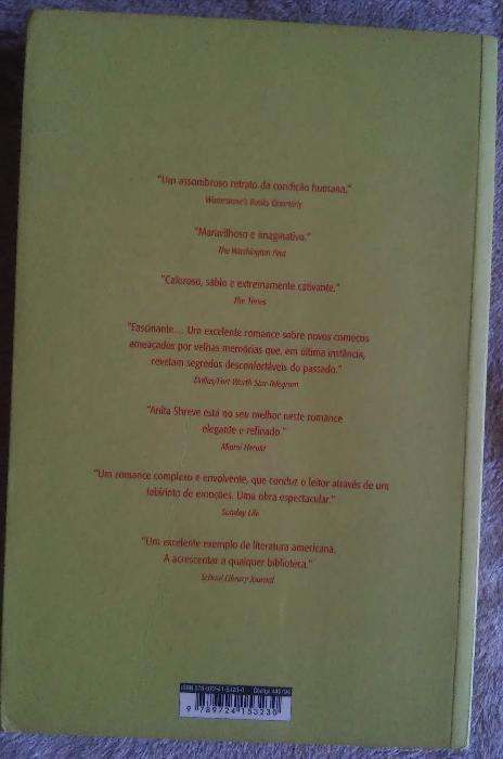 Livro "Casamento em Dezembro" de Annita Shreve
