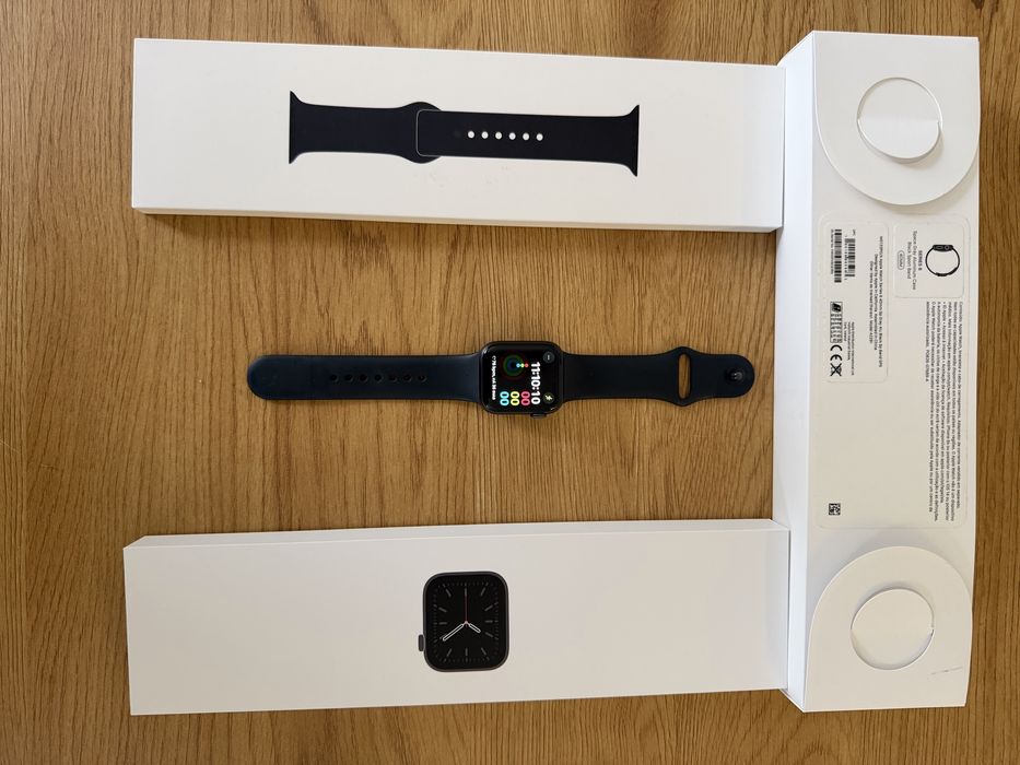 Apple Watch Series 6 40mm em bom estado