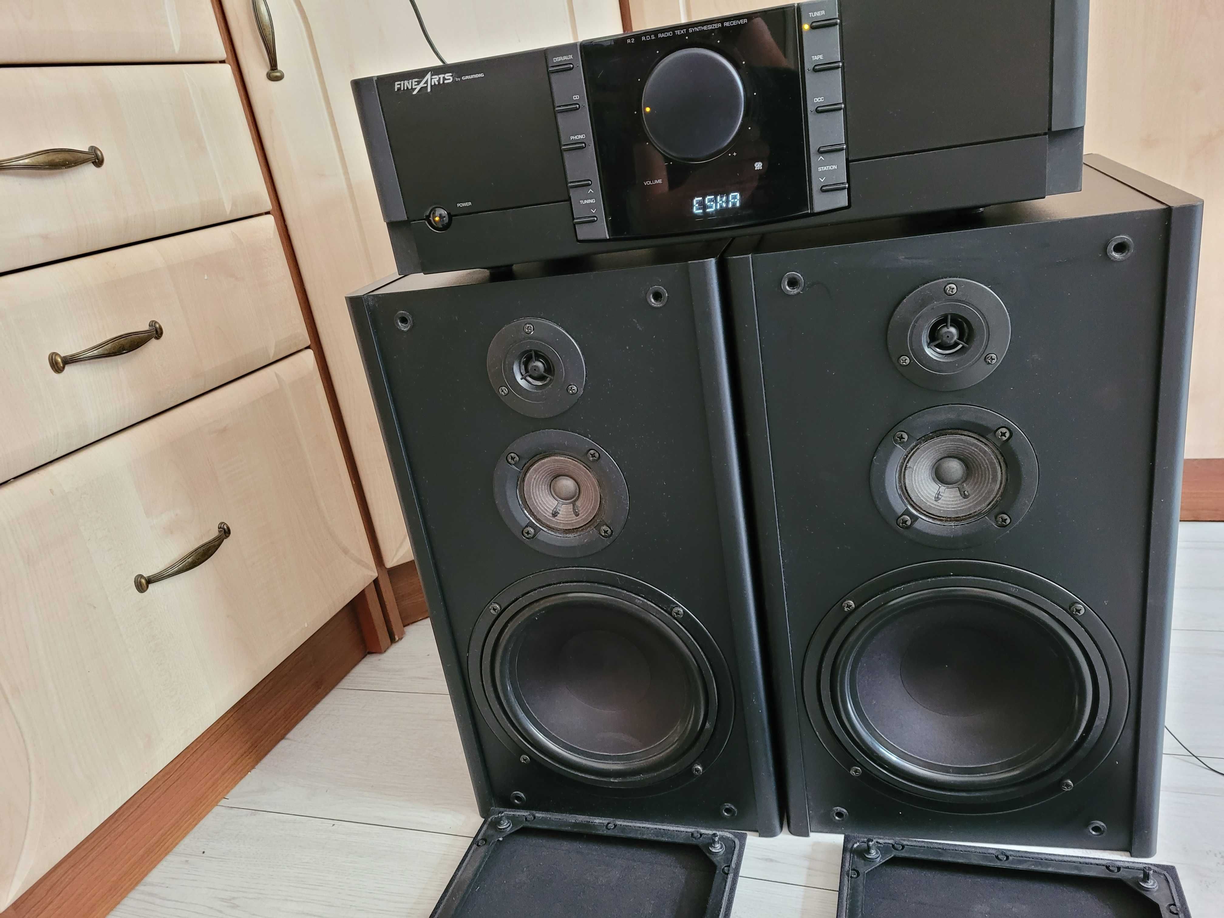 Amplituner Fine Arts  GRUNDIG plus kolumny