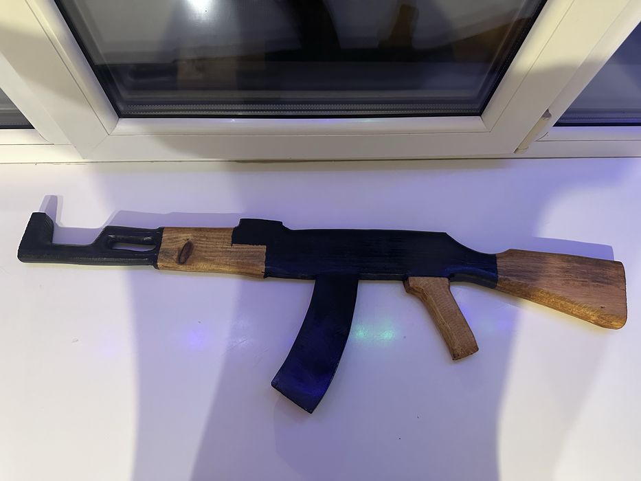 Макет Автомата з дерева