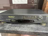 Видеомагнитофон Panasonic NV-SD300